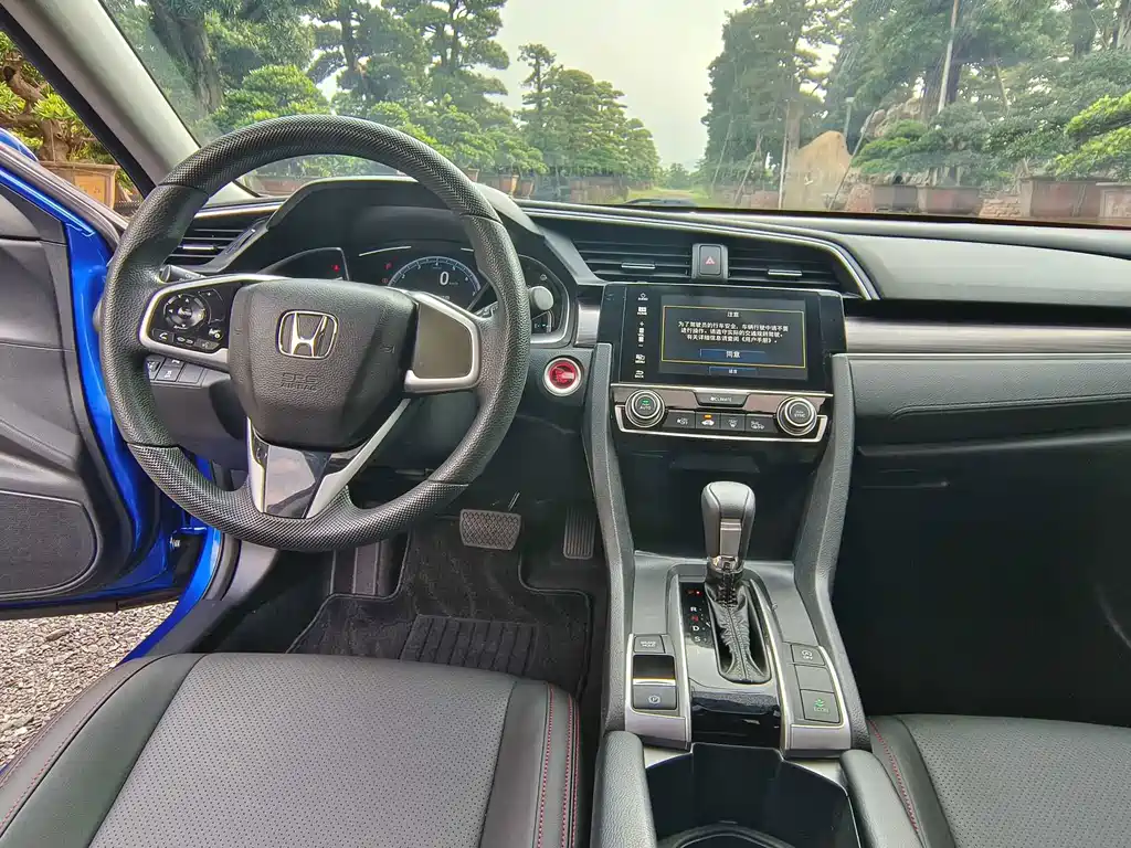Honda Civic — миниатюра 5