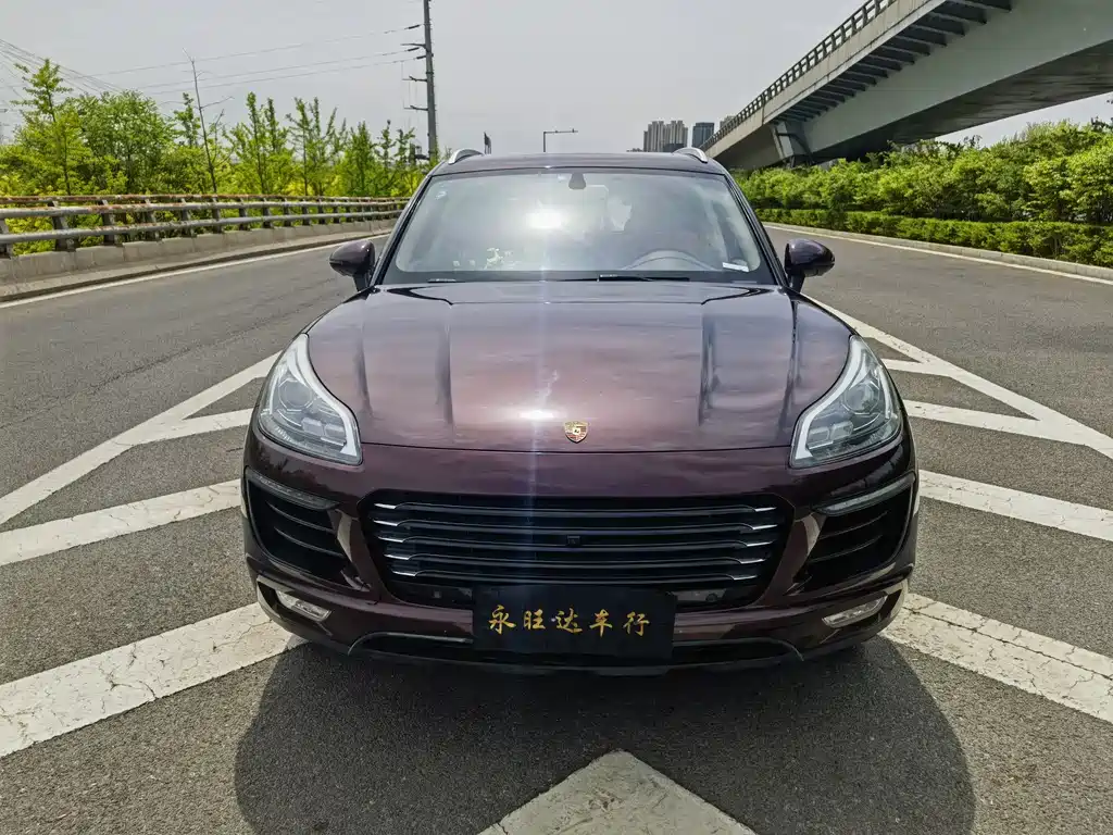 Zotye SR9 2017 2.0T MT