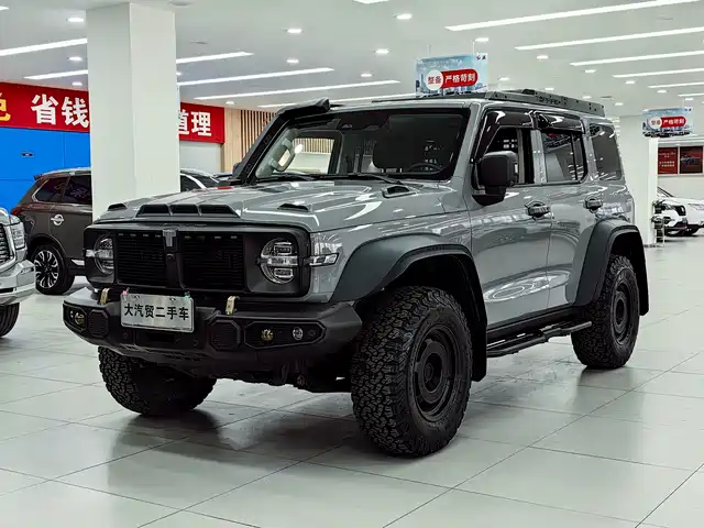 2023 TANK 300