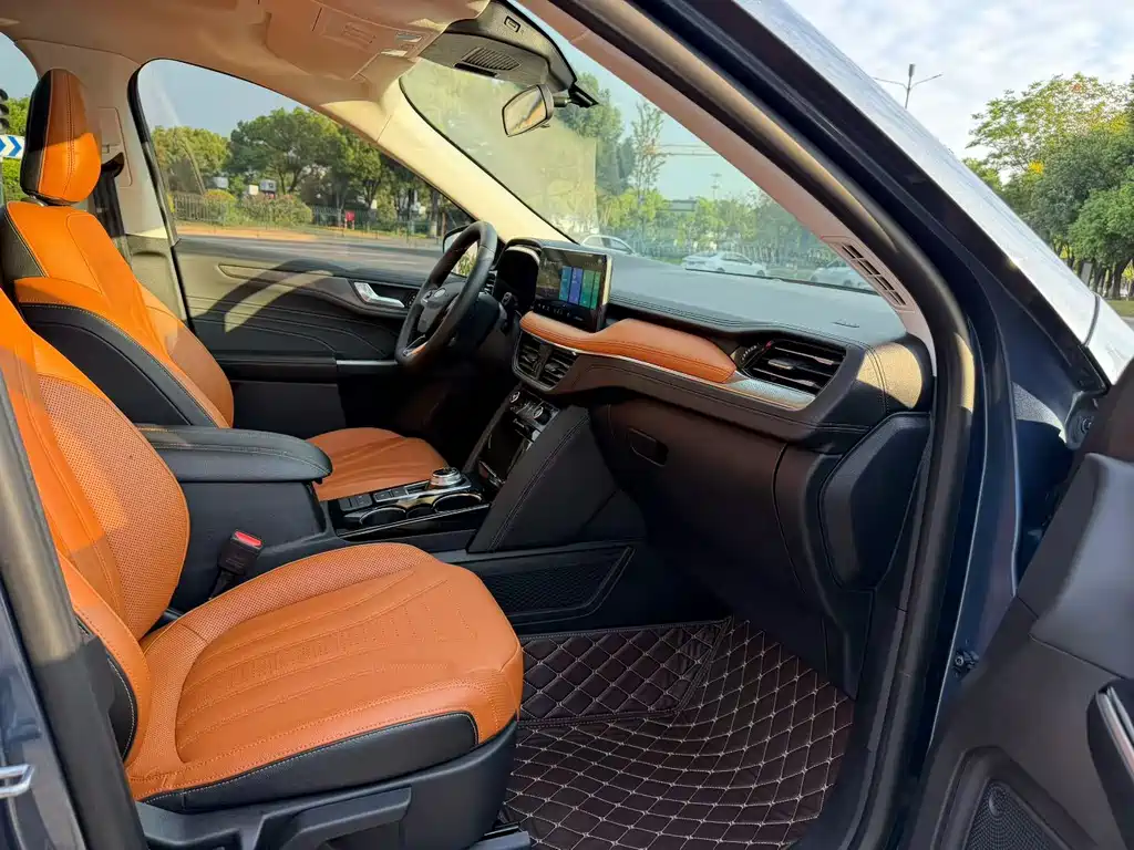 Ford Escape — миниатюра 6