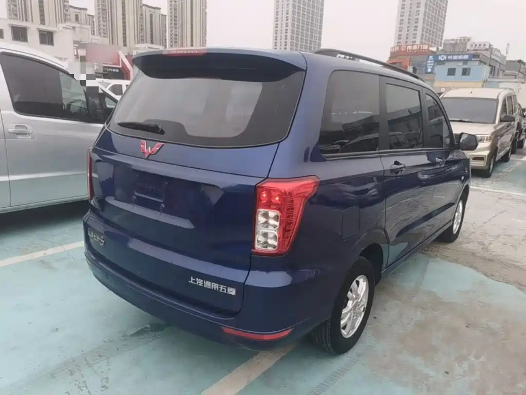 Wuling Hongguang — миниатюра 7