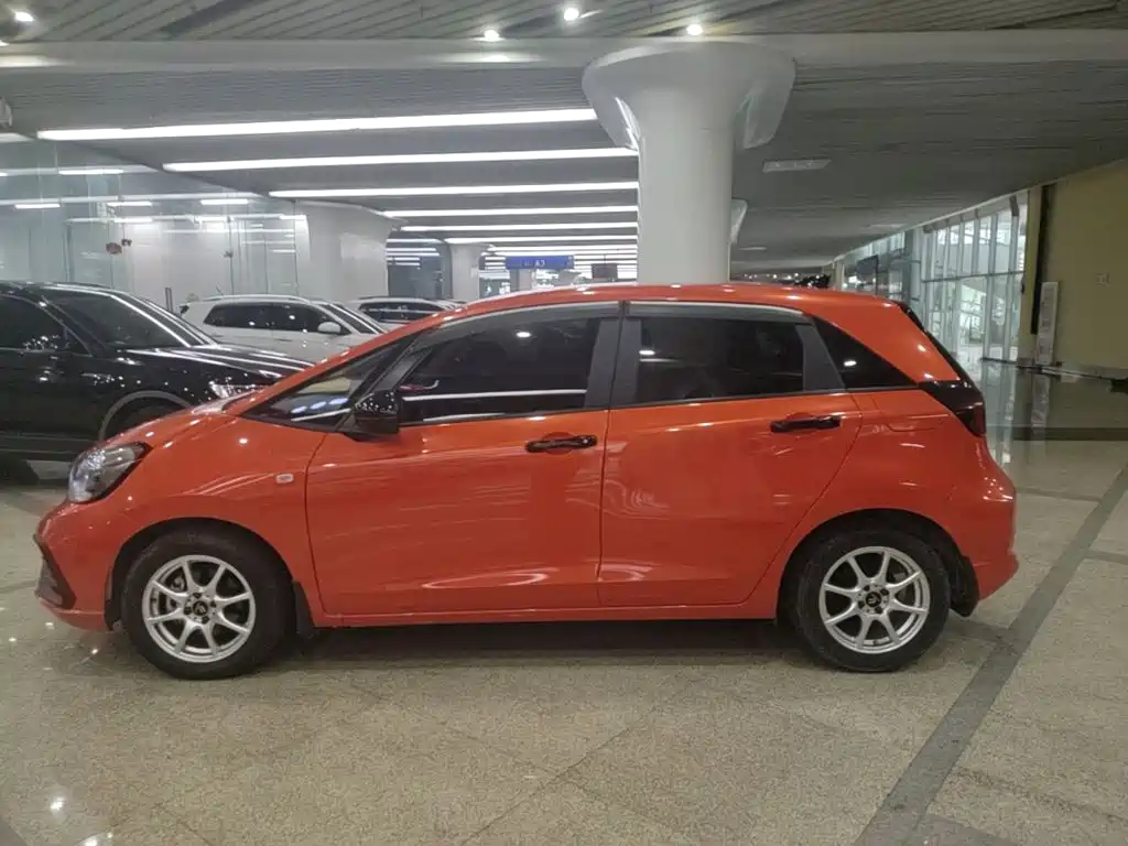 Honda Fit — миниатюра 4
