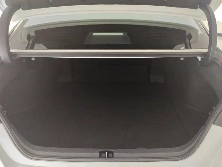 Toyota Camry 2021 2.5S