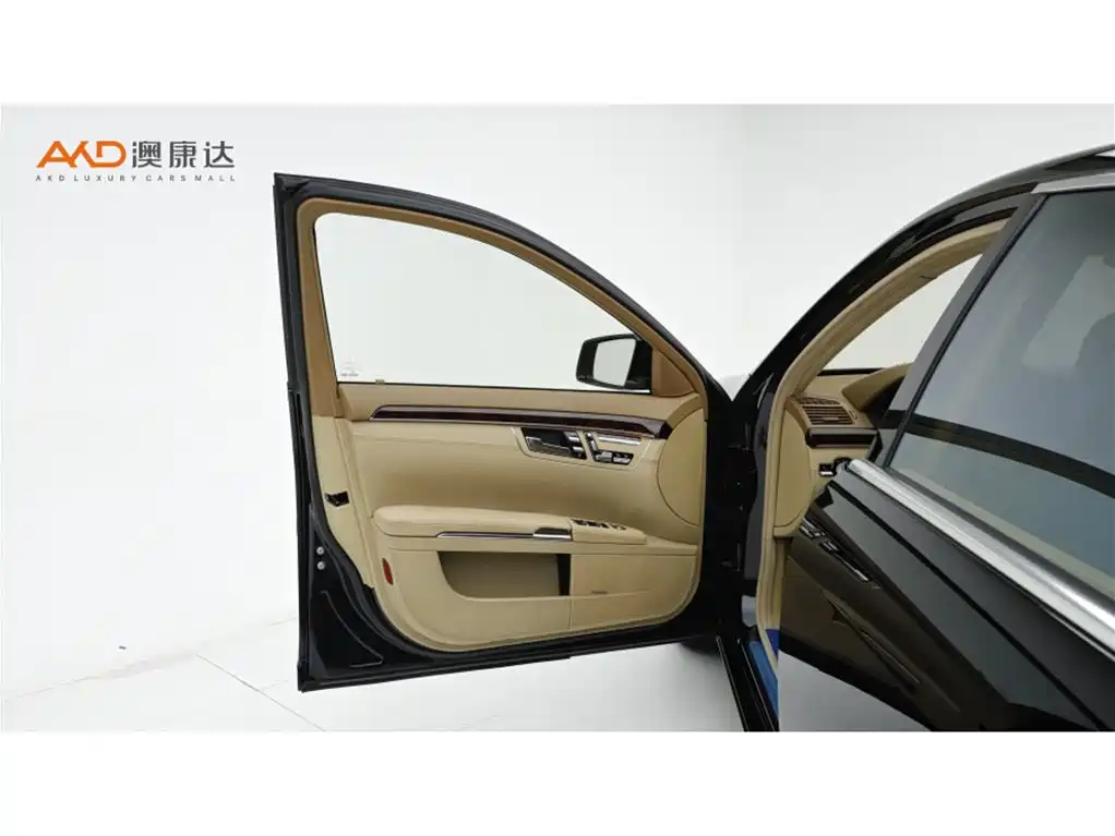 Mercedes-Benz S-Class S 2010 S 500 L 4MATIC