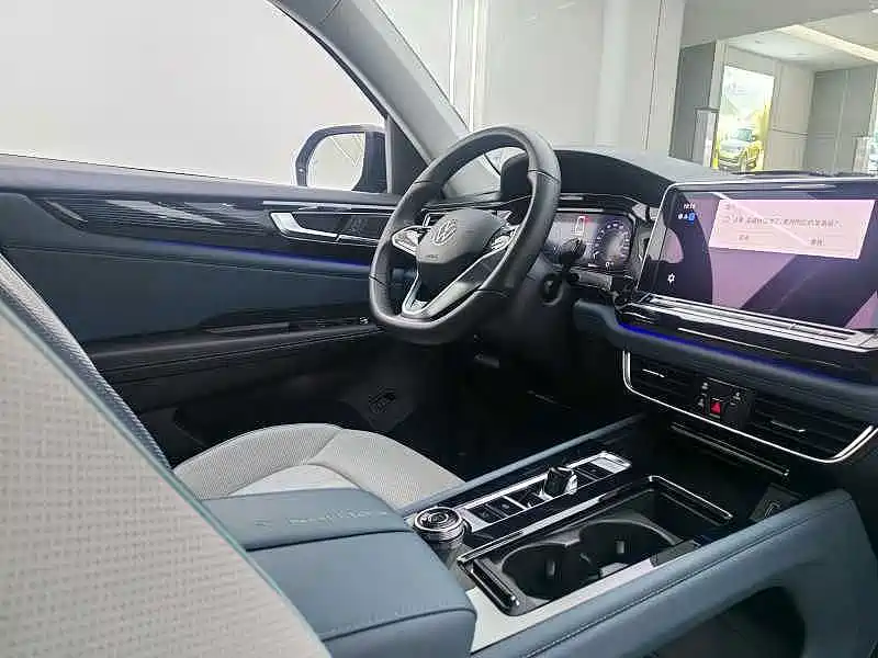 Volkswagen Teramont — миниатюра 20