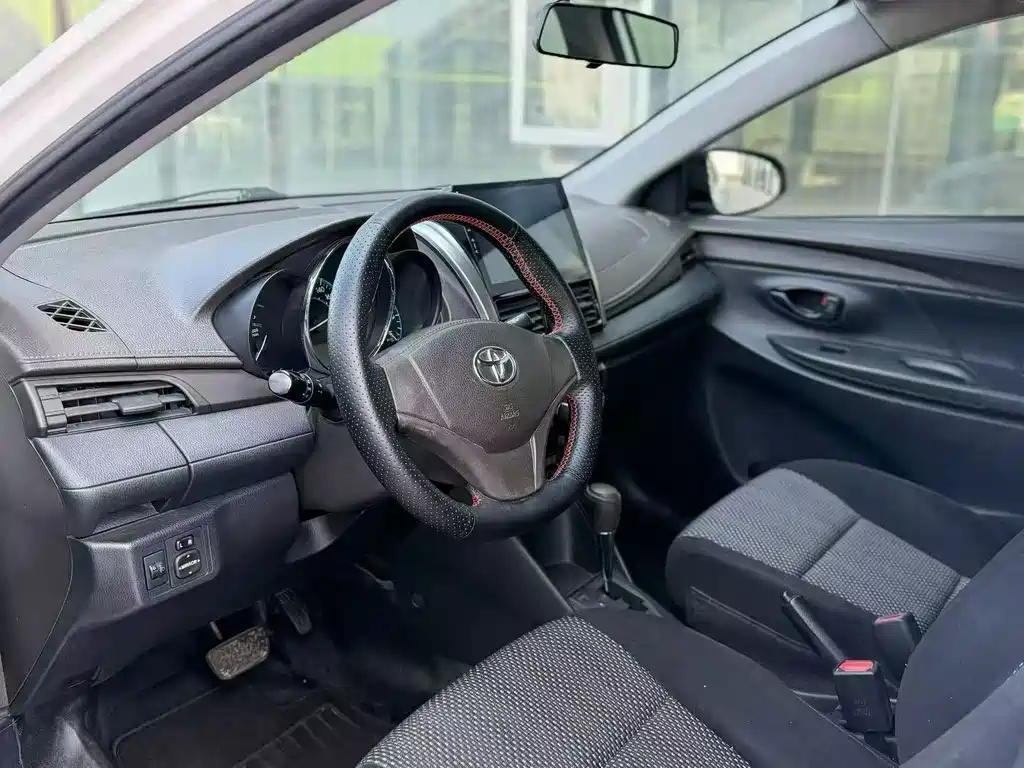 Toyota Vios — миниатюра 6