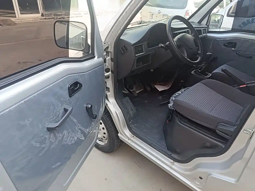 Wuling Zhiguang — миниатюра 16