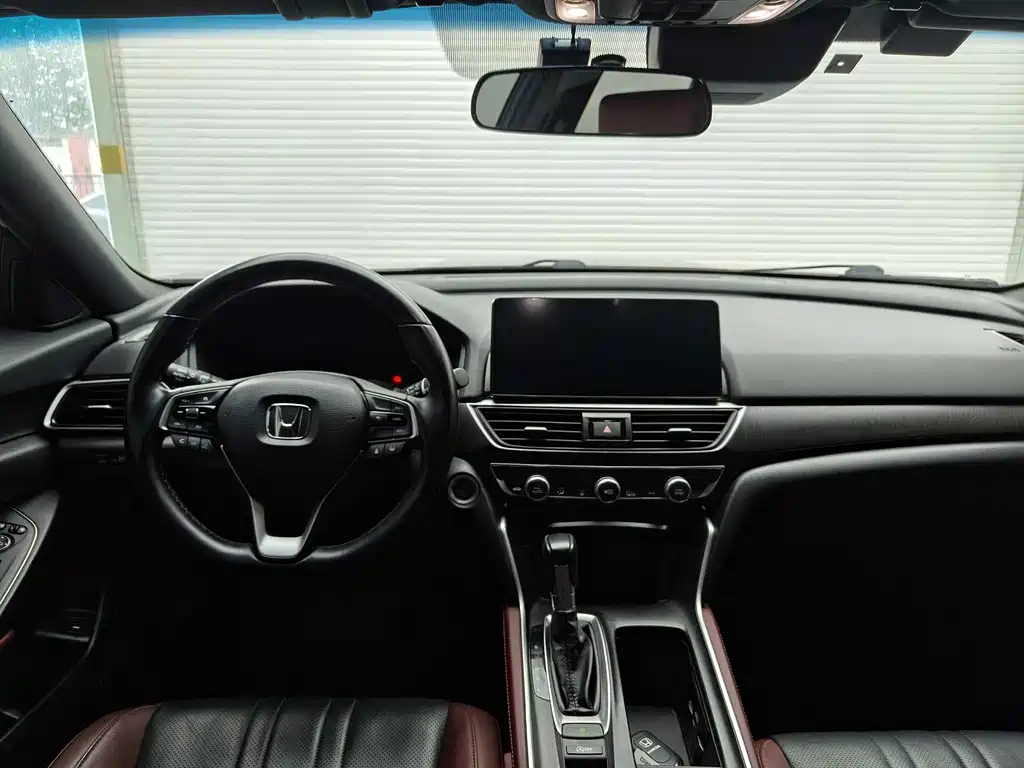 Honda Inspire — миниатюра 12