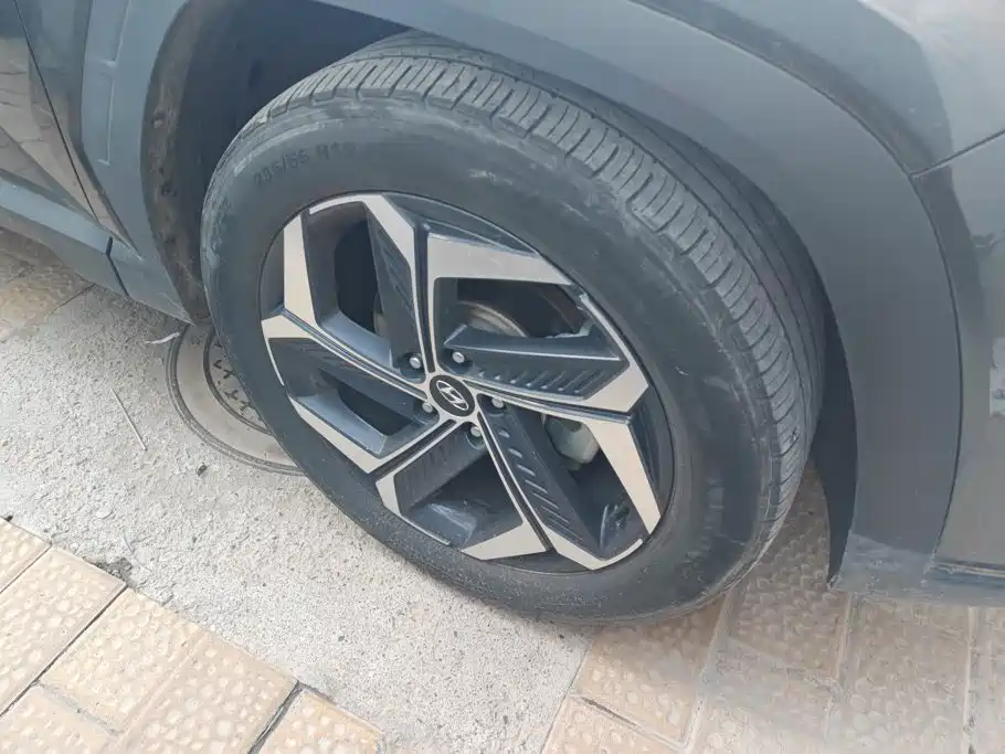Hyundai Tucson — миниатюра 6