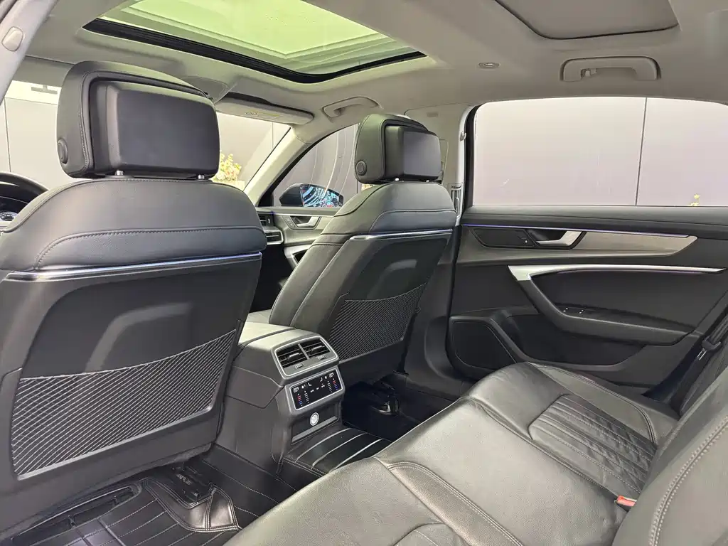 Audi A6L — миниатюра 6
