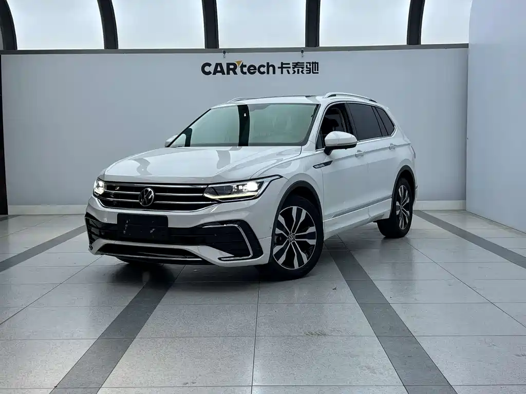 Volkswagen Tiguan L 2022