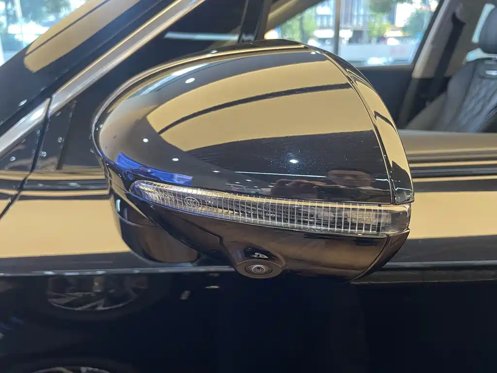 Hongqi Hongqi HS7 PHEV — миниатюра 14