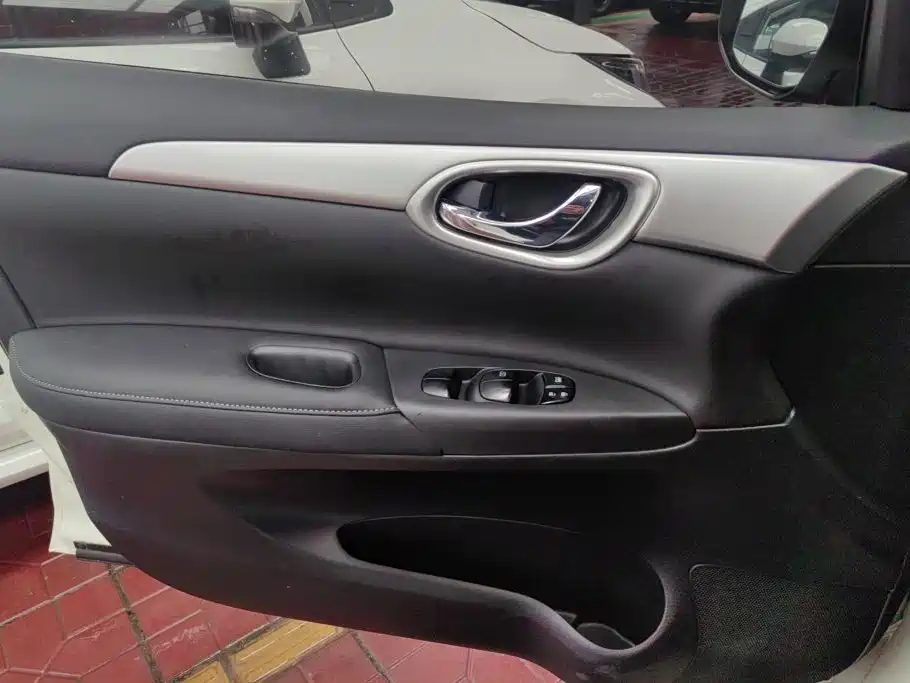 Nissan Sylphy — миниатюра 7