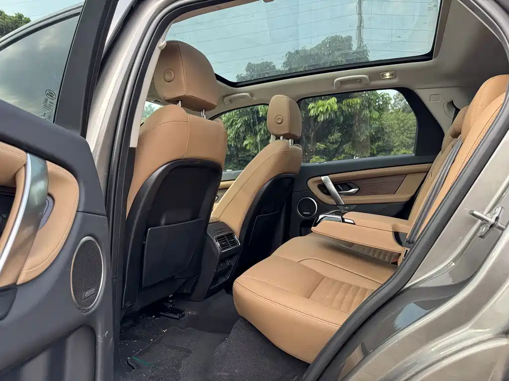 Land Rover Discovery Sport — миниатюра 14