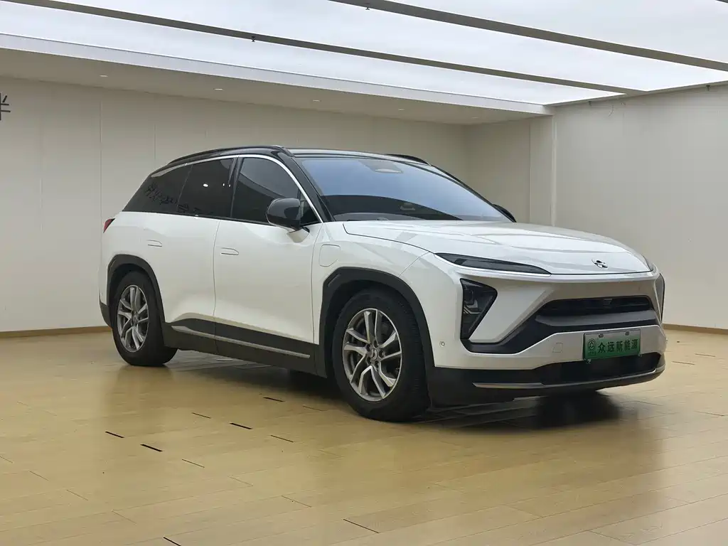 NIO ES6 — миниатюра 3