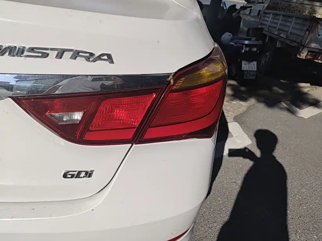 Hyundai Mistra — миниатюра 8