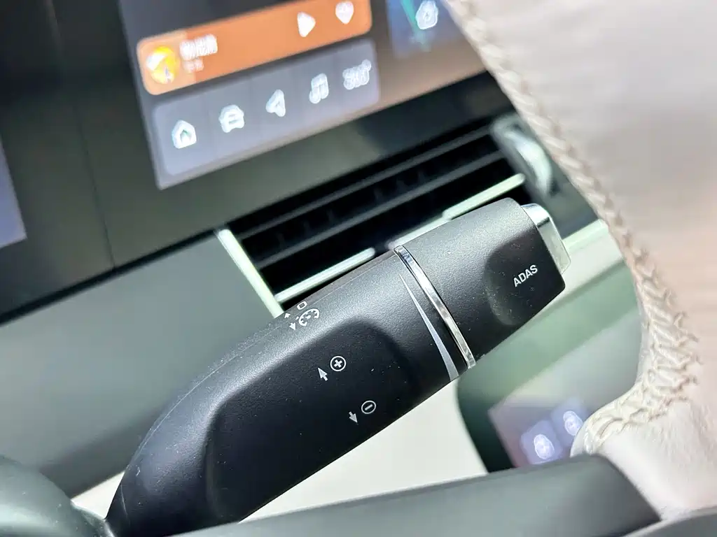 Li Auto Li ONE — миниатюра 15