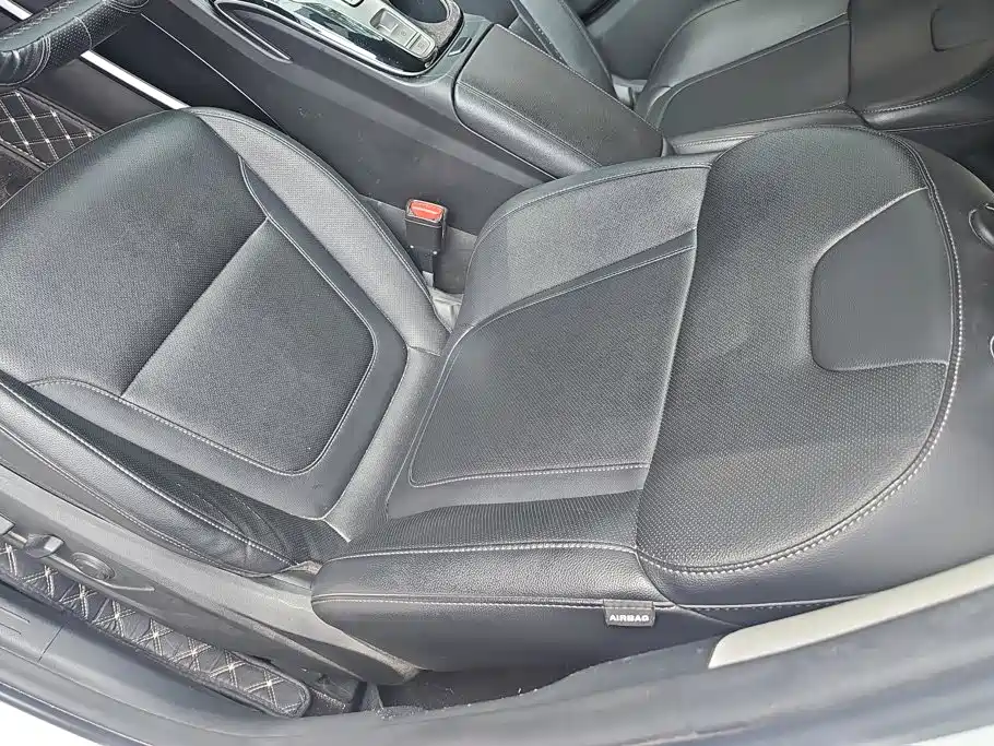 Hyundai Tucson — миниатюра 9