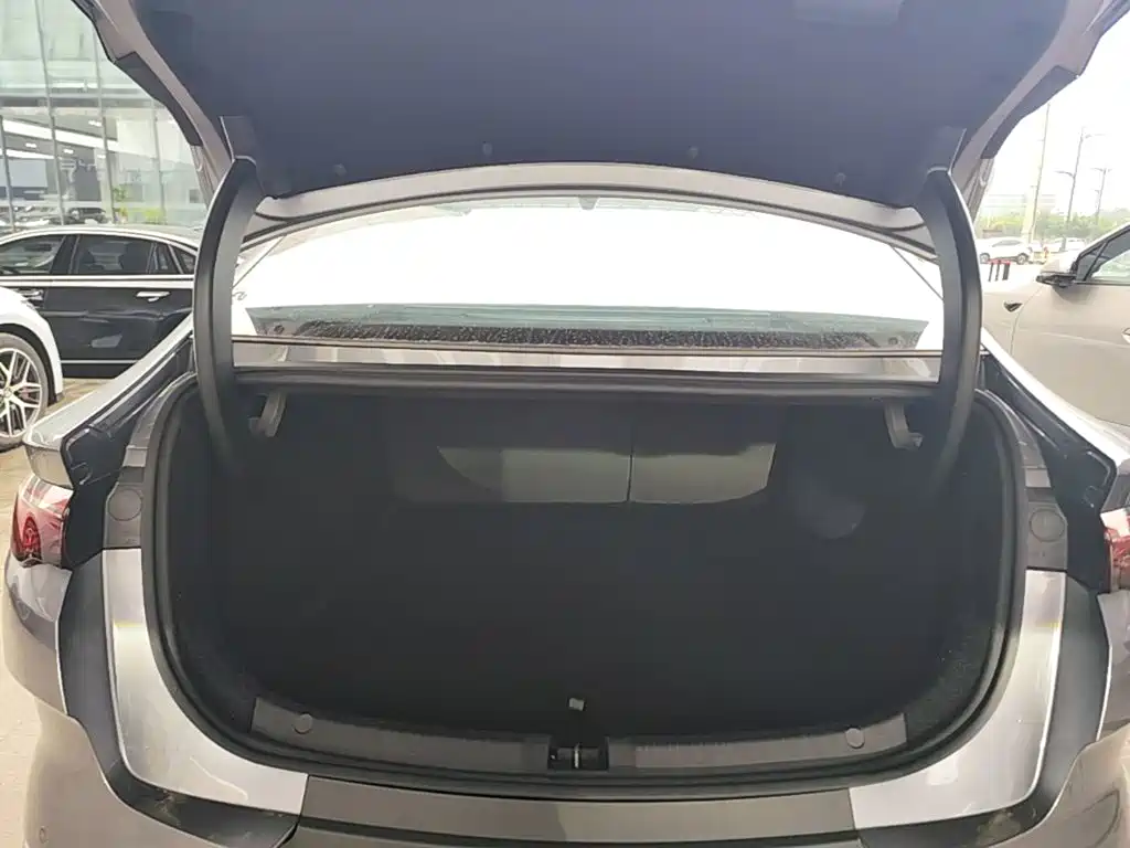 BYD Qin L — миниатюра 19