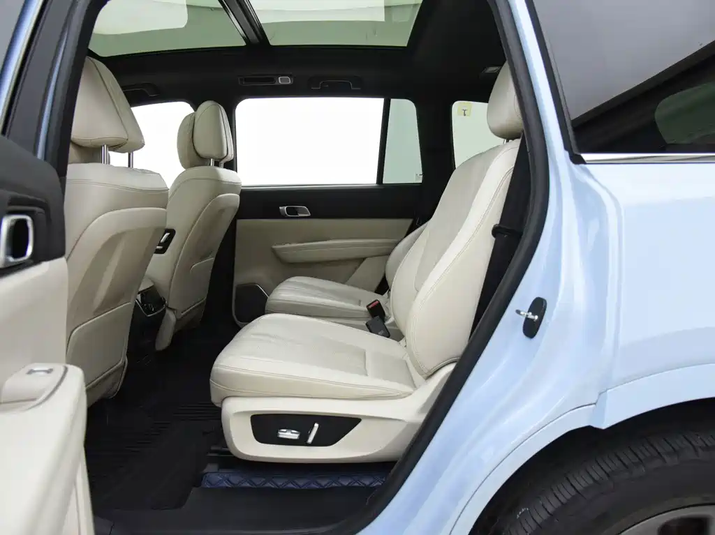Li Auto Li ONE — миниатюра 7