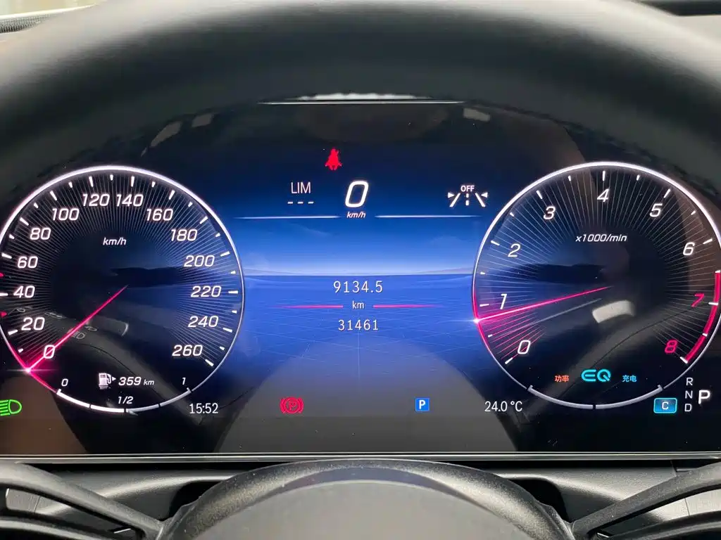 Mercedes-Benz C-Class — миниатюра 17