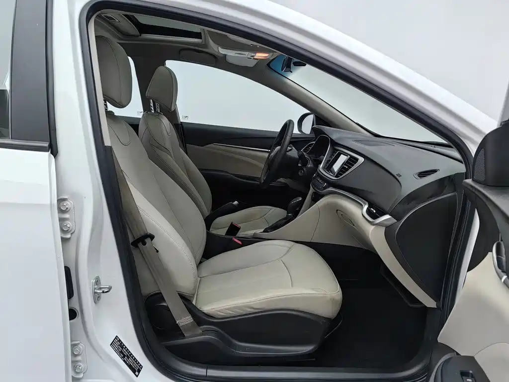 Buick Excelle — миниатюра 23