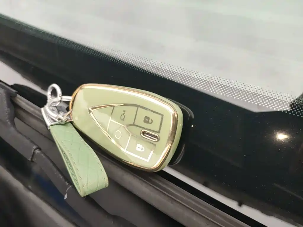 Changan Eado — миниатюра 9