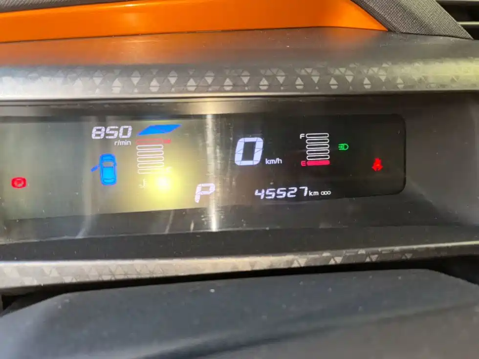 Geely Vision X1 — миниатюра 12