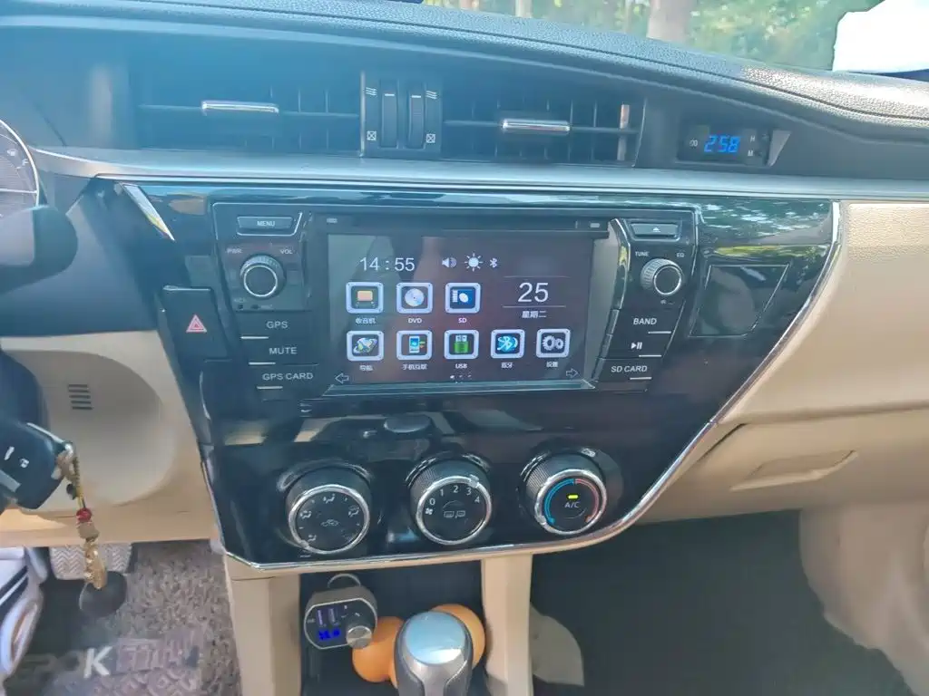 Toyota Corolla — миниатюра 6