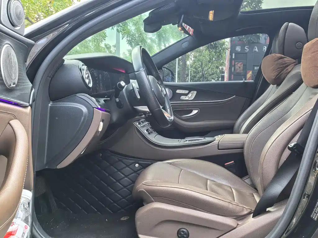 Mercedes-Benz E-Class E 2020 E 300 L Sport