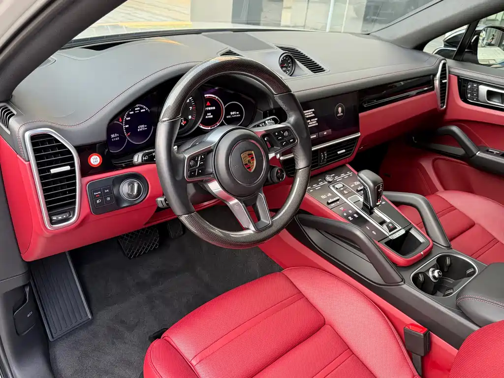 Porsche Cayenne — миниатюра 4