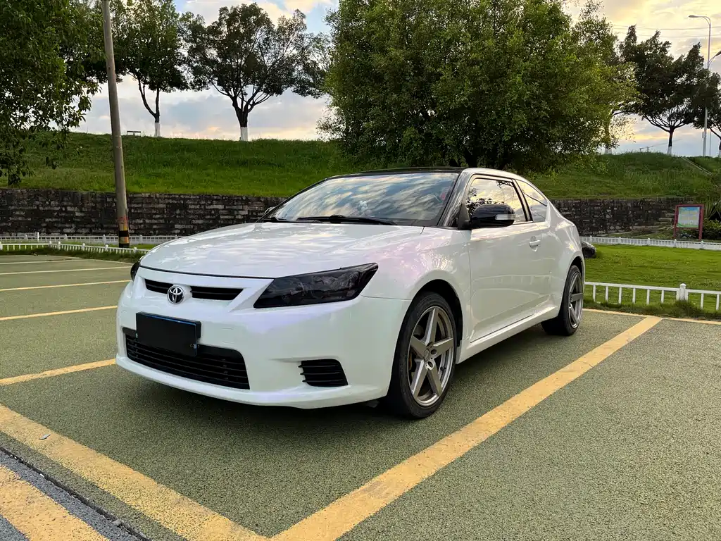 Купить Toyota ZELAS