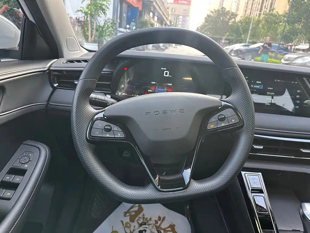 Roewe i5 — миниатюра 9