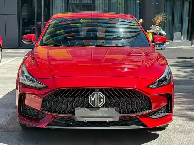 2021 MG 5