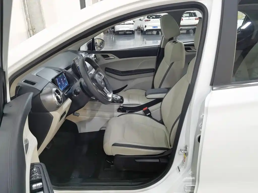 BYD Yuan Pro — миниатюра 10