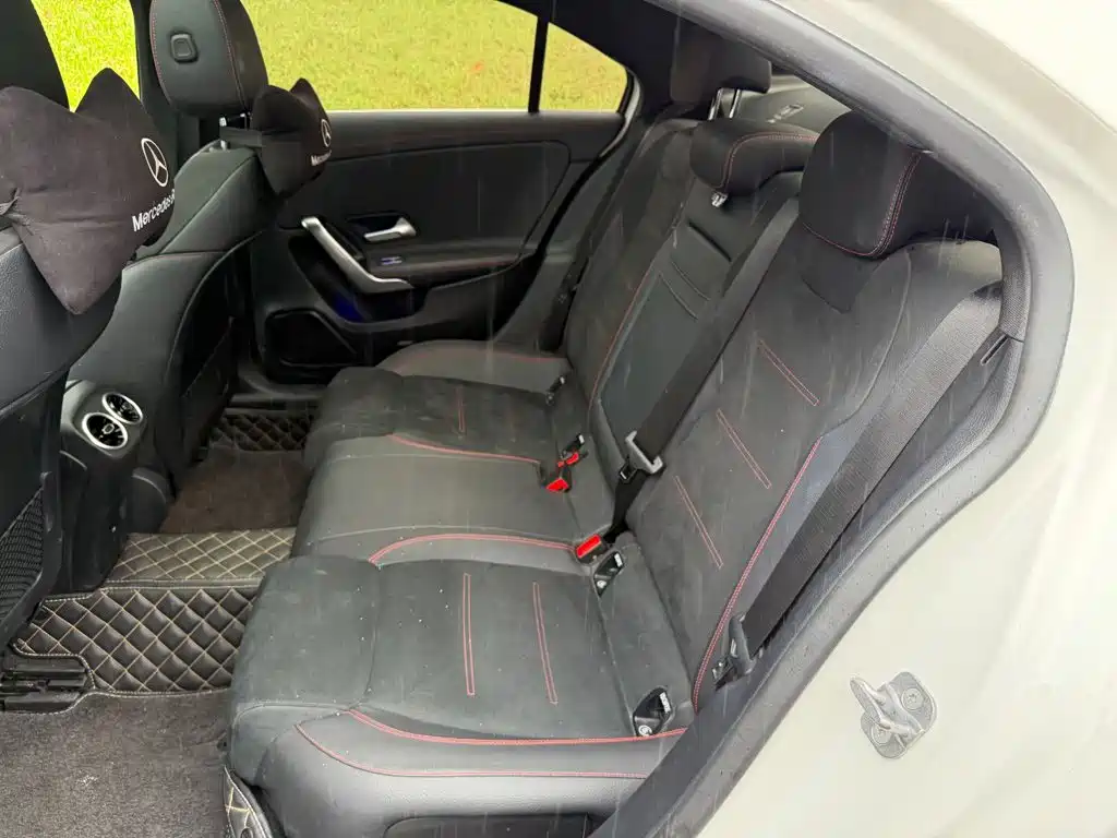 Mercedes-Benz A-Class — миниатюра 12