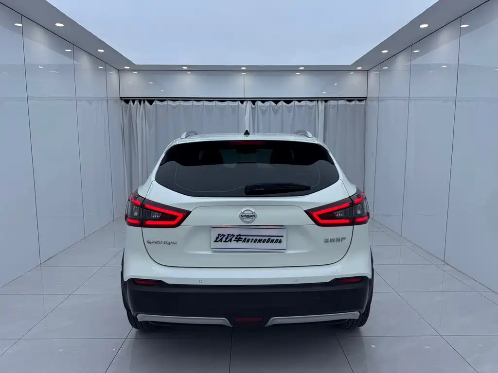 Nissan Qashqai — миниатюра 5