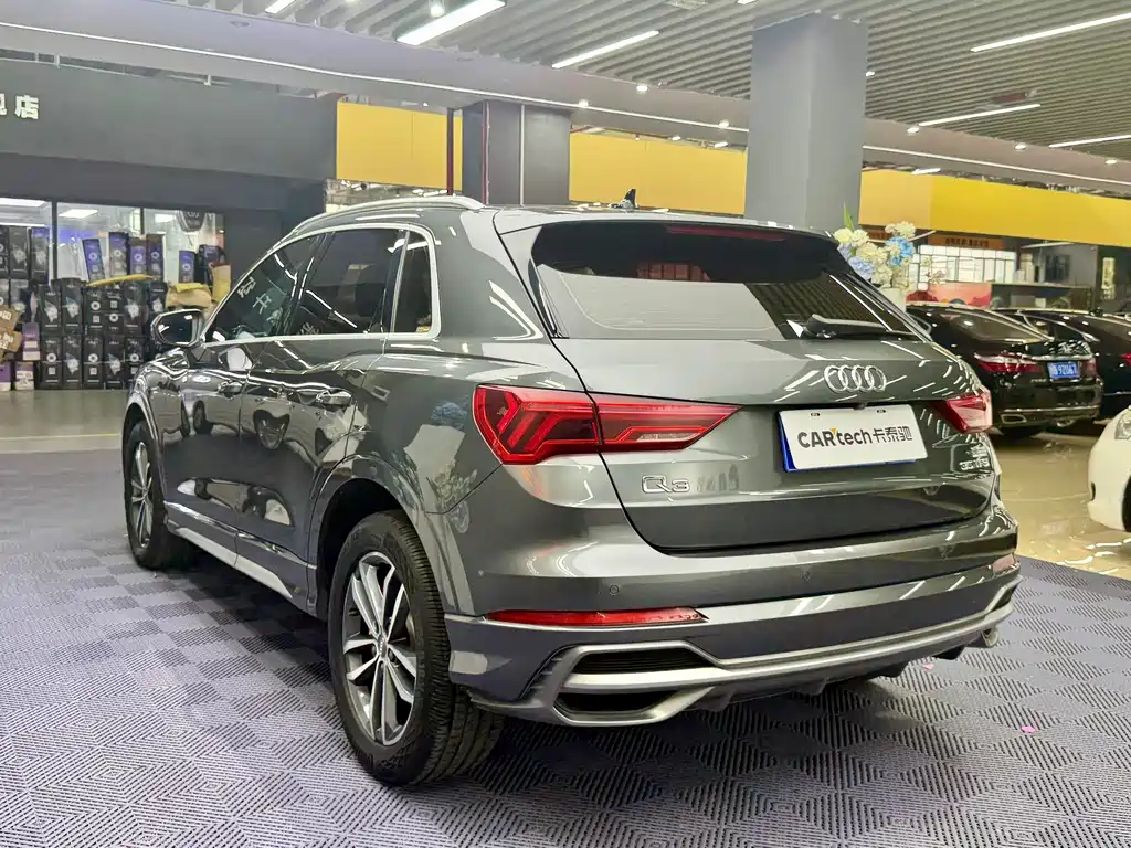 Audi Q3 — миниатюра 12