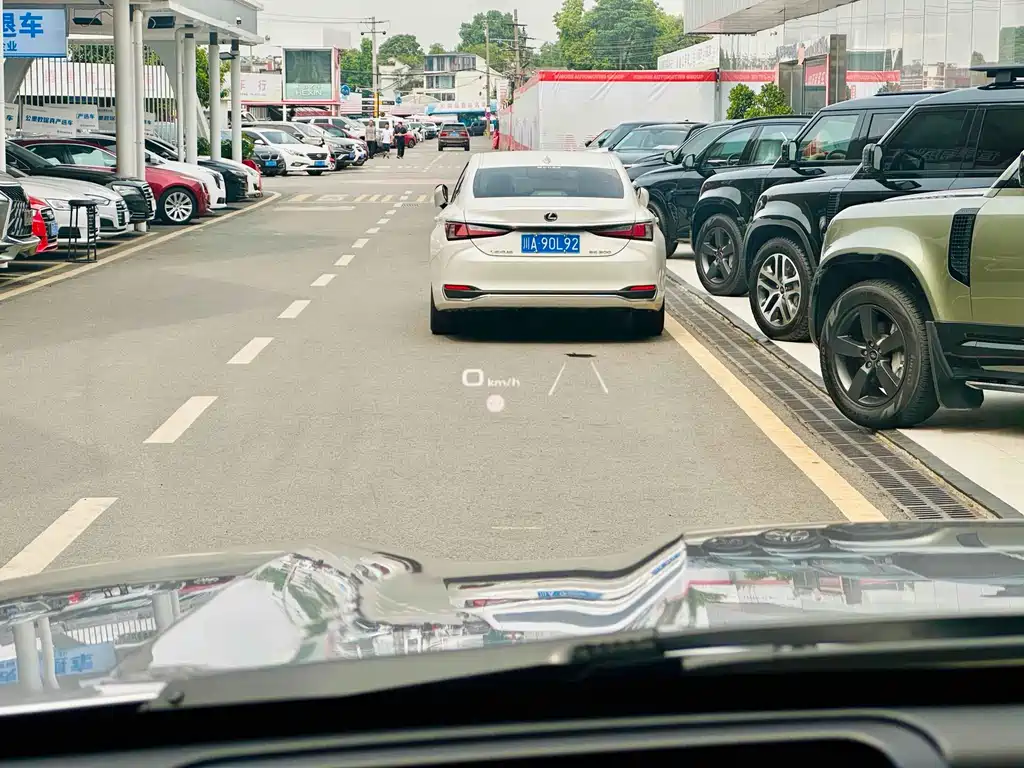 TANK TANK 700 NEW ENERGY