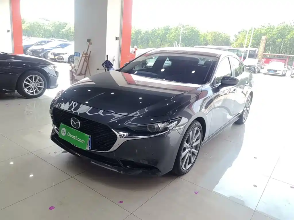 Mazda 3 Axela — миниатюра 2