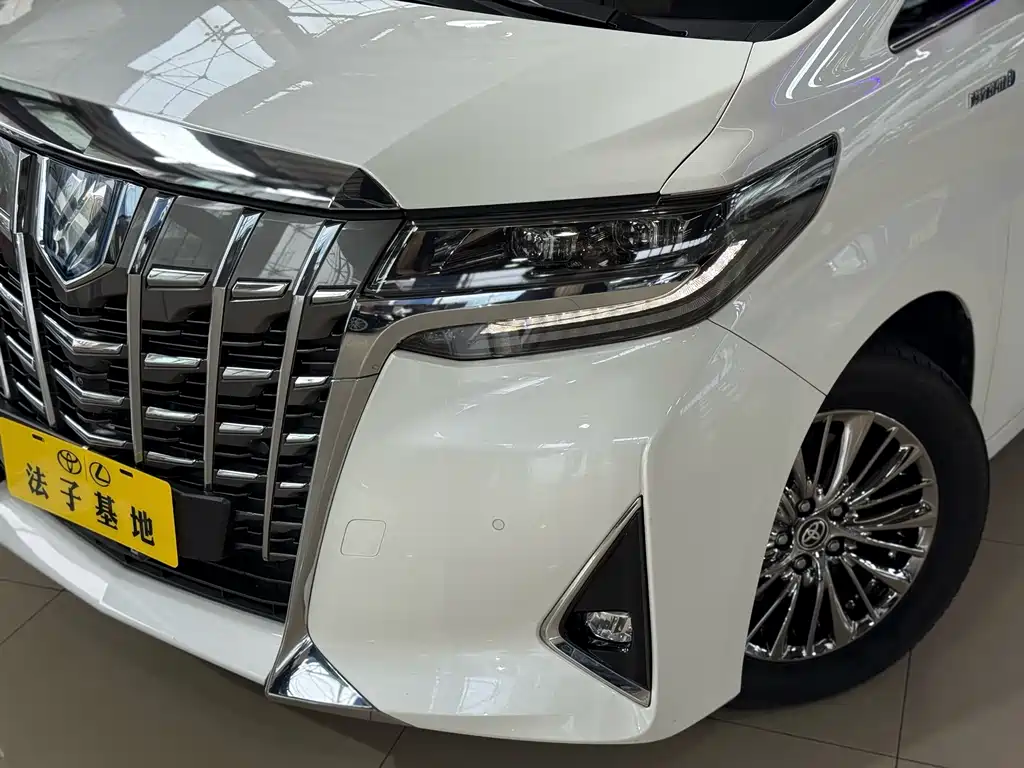 Toyota Alphard 2021 2.5L Luxury