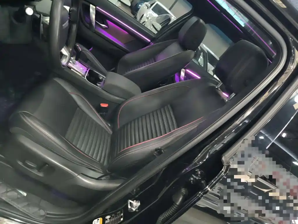 Land Rover Discovery Sport — миниатюра 15
