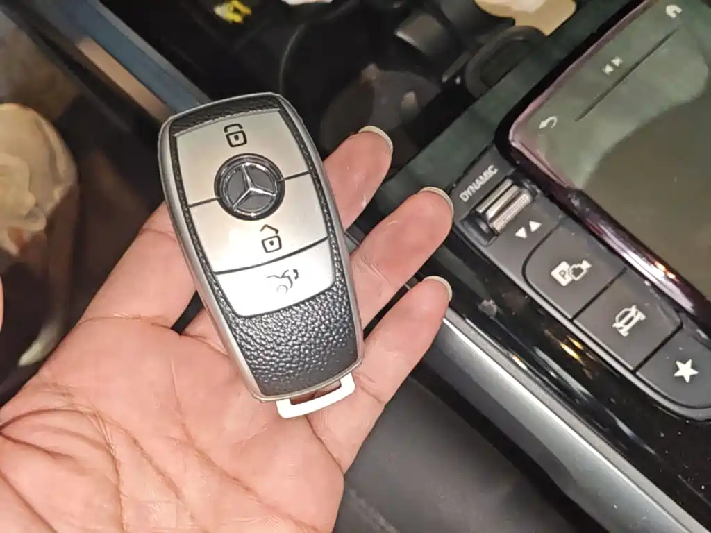 Mercedes-Benz GLB — миниатюра 9