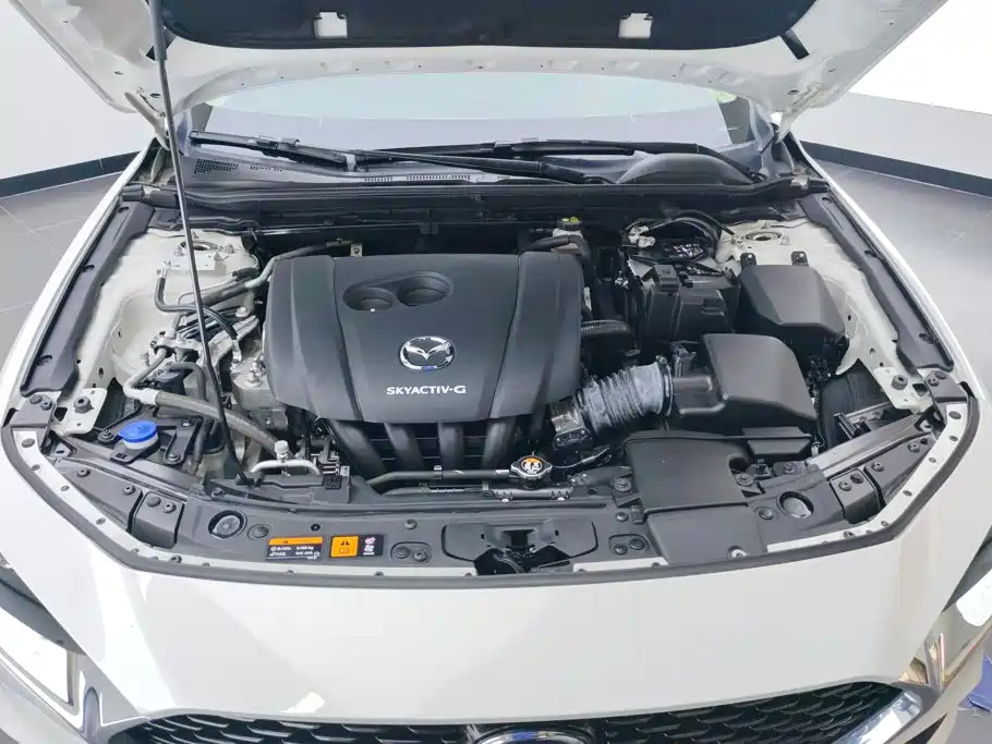 Mazda 3 Axela — миниатюра 10