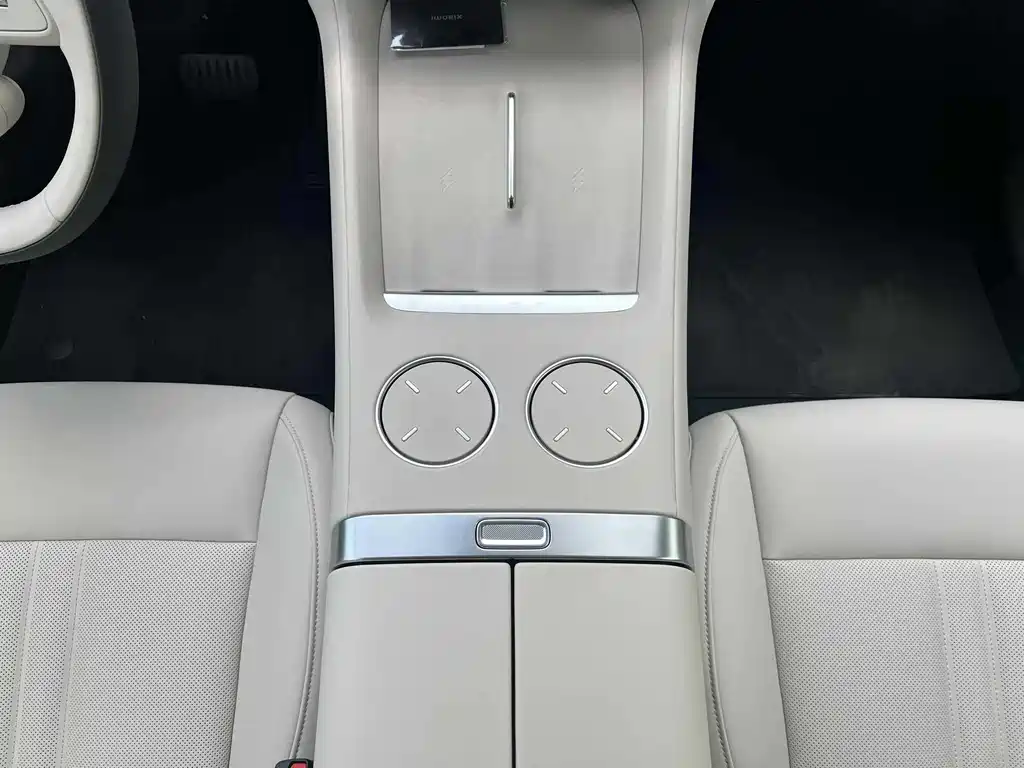 XIAOMI CAR XIAOMI YU7