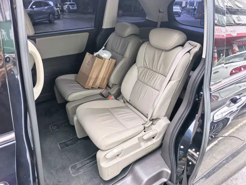 Honda Odyssey — миниатюра 2