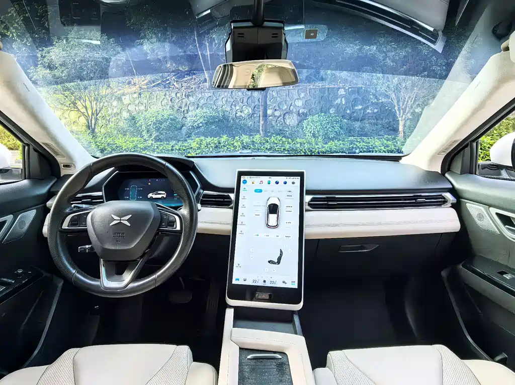 XPeng G3 — миниатюра 6
