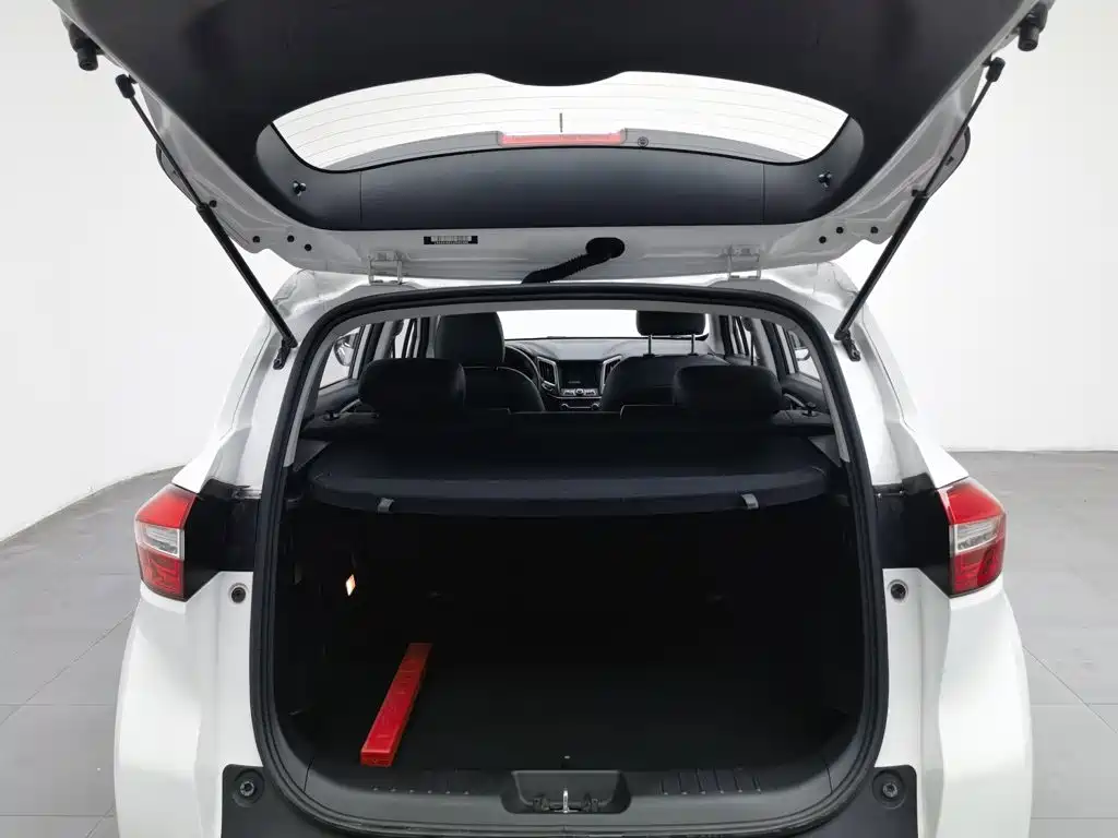 Changan CS15 — миниатюра 16