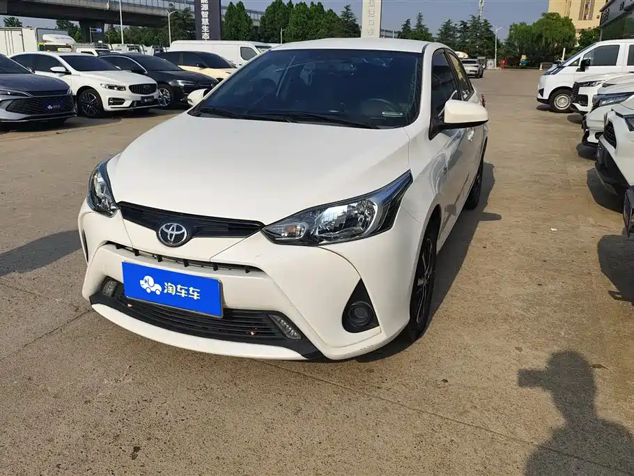 Купить Toyota Yaris L