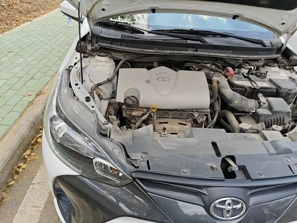 Toyota Yaris L — миниатюра 19